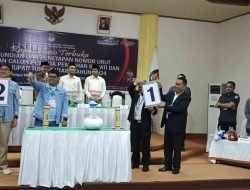Pilkada Toraja Utara Pengundian Nomor Urut, Paslon Ombas – Marthen Dapat Nomor Urut 1 dan Frederik – Andrew Branch Nomor Urut 2